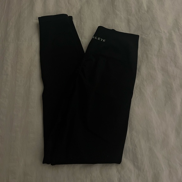 Black alphalete amplify leggings - Picture 2 of 2
